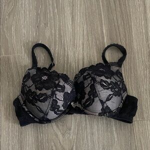 Victoria's Secret Black Lace Underwire Bra